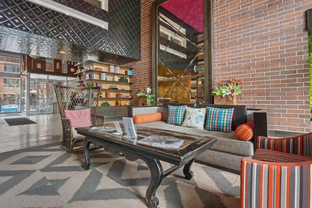 Cozysuites Mill District With Pool, Gym #07 * Minneapolis